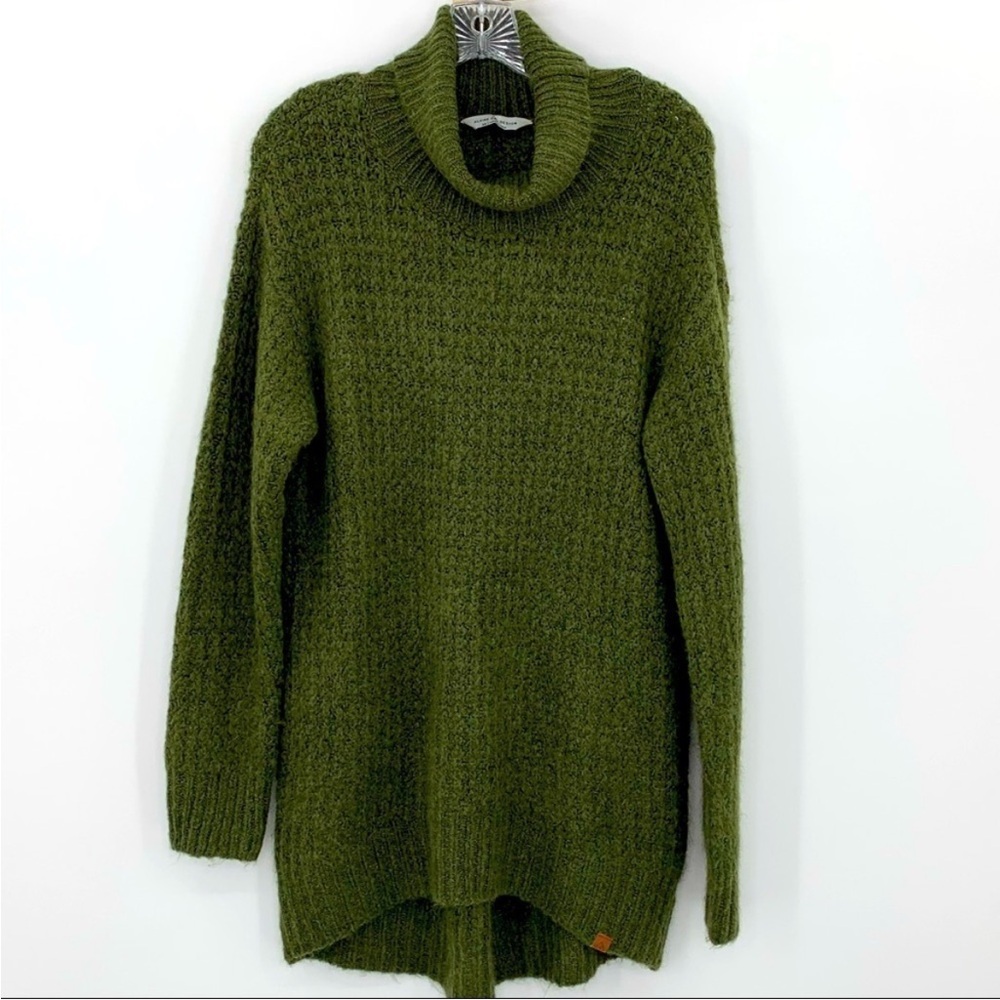 Alpine Design Wool Blend Oversized
Longline Turtleneck